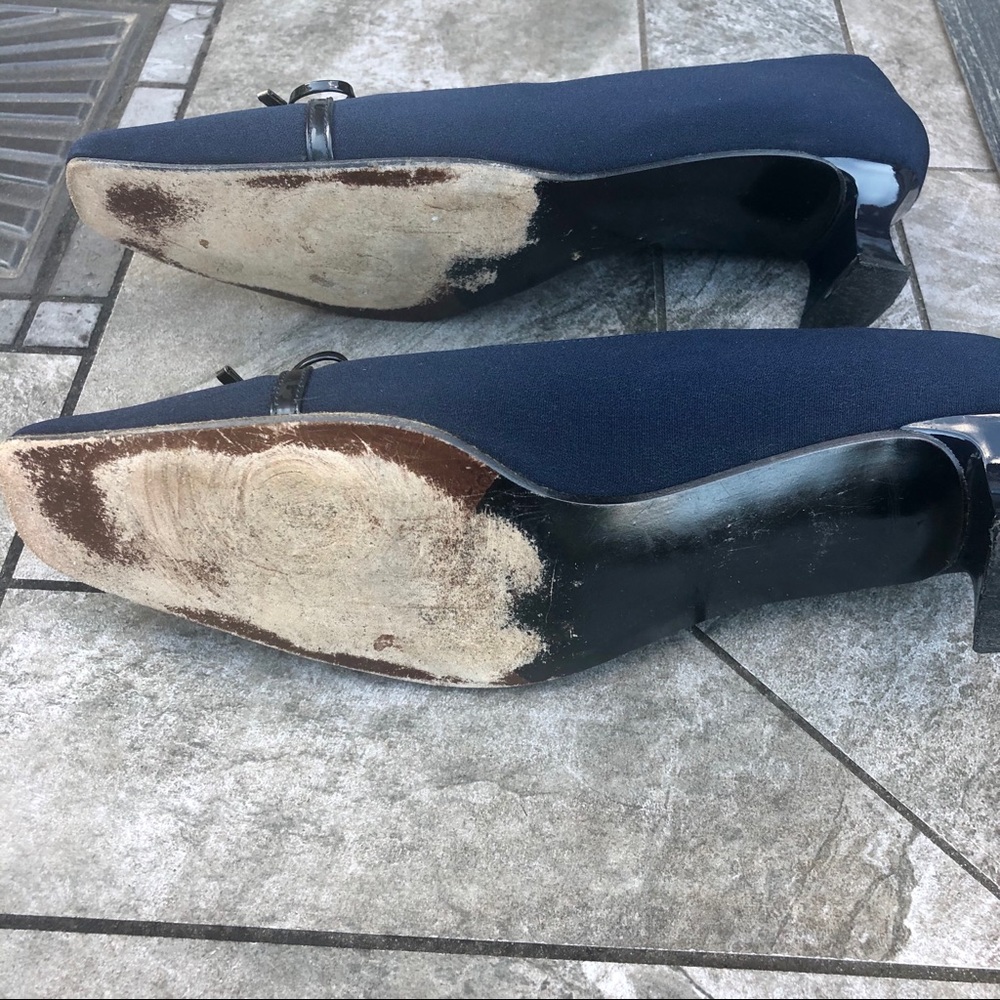 Stuart Weitzman Kitten Heel With Bow - image 7